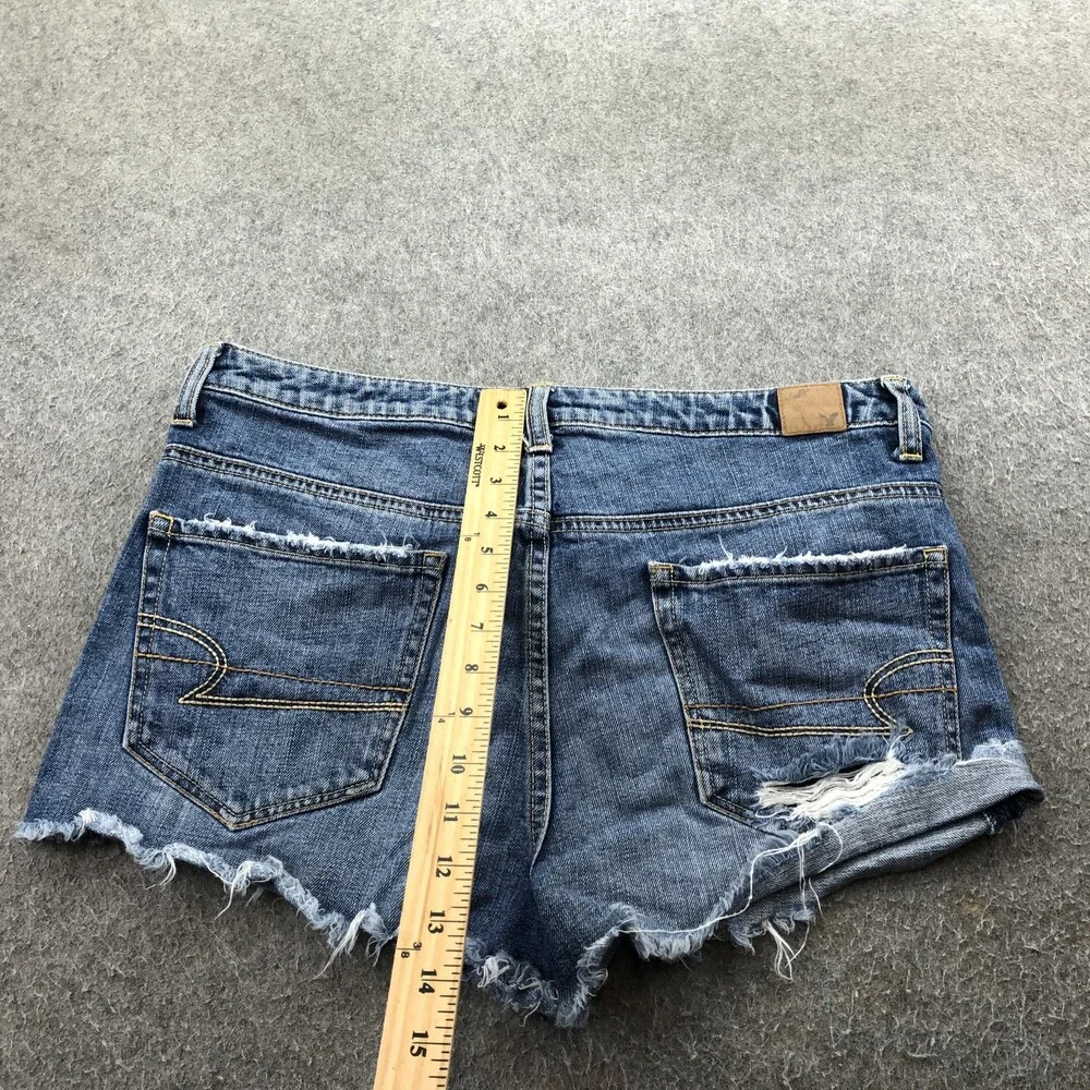 American Eagle Shorts Womens 10 Blue Distressed Denim Cutoff Raw Hem 2.5 Inseam